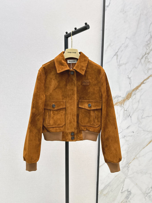Retro preppy-inspired short jacket