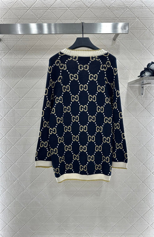 V-Neck Diamond Jacquard Knit Cardigan