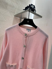 Contrast-color knit cardigan
