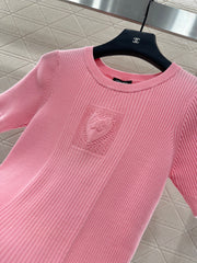 Heart-shaped knitted short-sleeved shirt