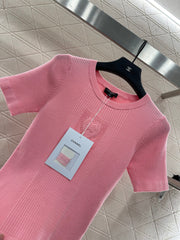 Heart-shaped knitted short-sleeved shirt