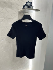 Heart-shaped knitted short-sleeved shirt