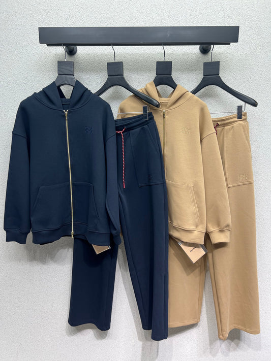 Casual hooded sweatshirt + trousers sports suit