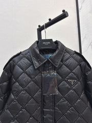 Diamond-patterned lapel short down jacket