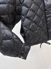 Diamond-patterned lapel short down jacket