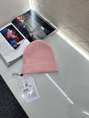 Cashmere knitted hat