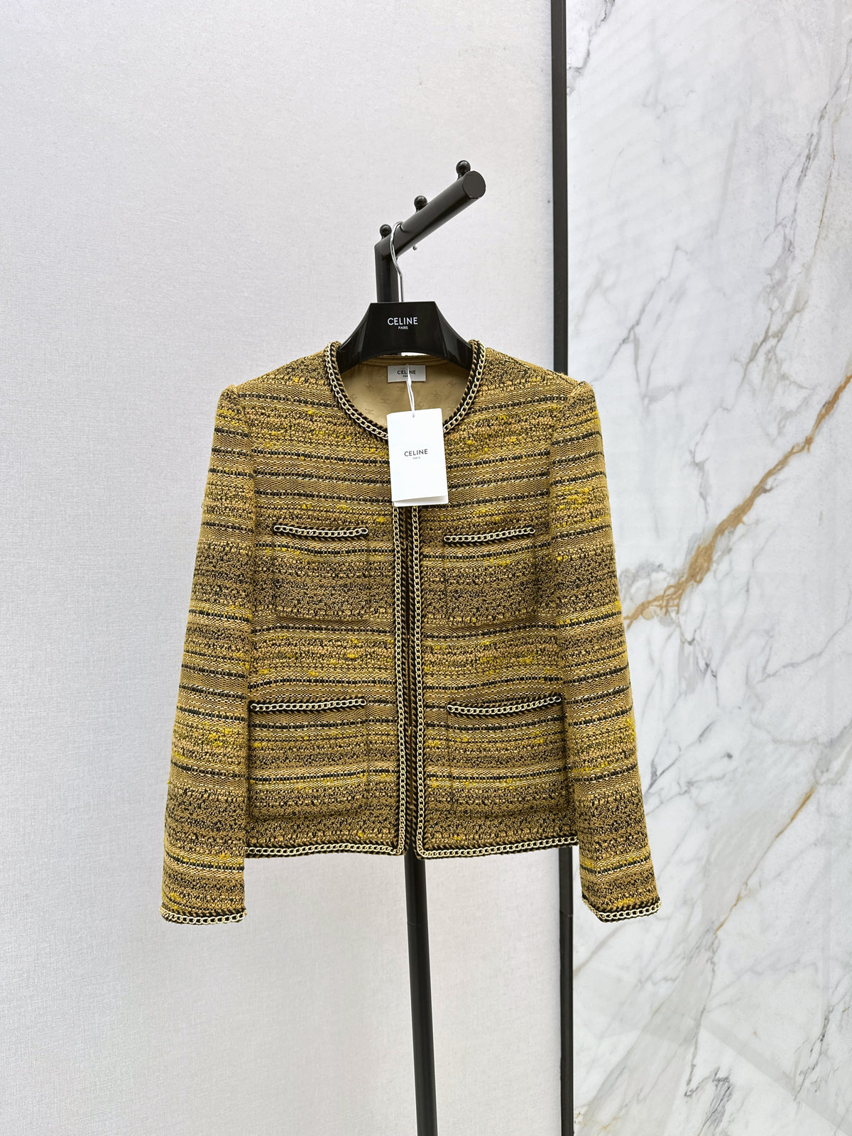 This jacket with a trim design is gorgeous