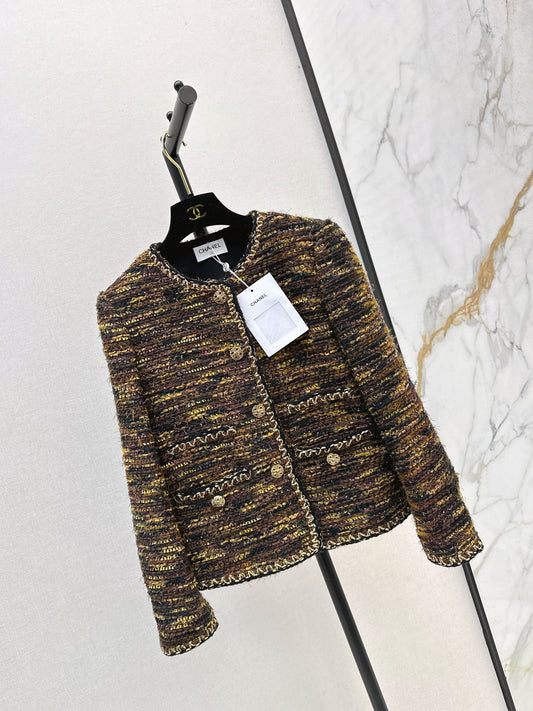 jacket with trim design