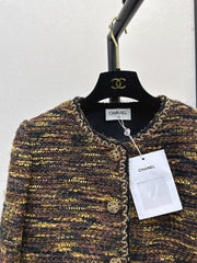 jacket with trim design