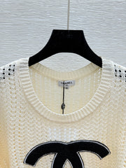 Solid color hollow crew neck knit long sleeves