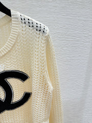 Solid color hollow crew neck knit long sleeves