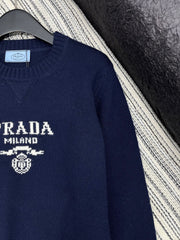 Diamond chain crewneck knit long-sleeved top