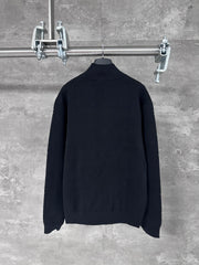 Embossed, stand-collar knitted jacket