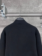 Embossed, stand-collar knitted jacket