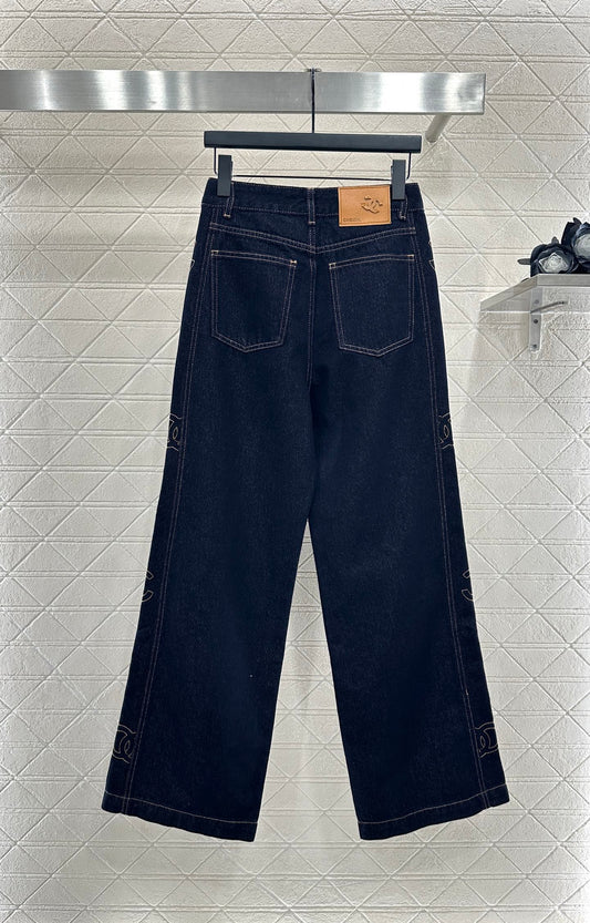 Embroidered lettering straight-leg denim trousers