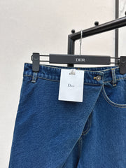 Straight-leg jeans with a monogram pattern