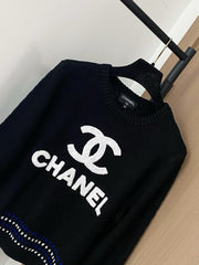 Contrast color letter round neck knitted long sleeves
