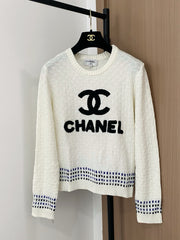 Contrast color letter round neck knitted long sleeves