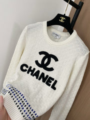 Contrast color letter round neck knitted long sleeves