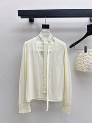 V-neck cardigan + floral hollow knit hat