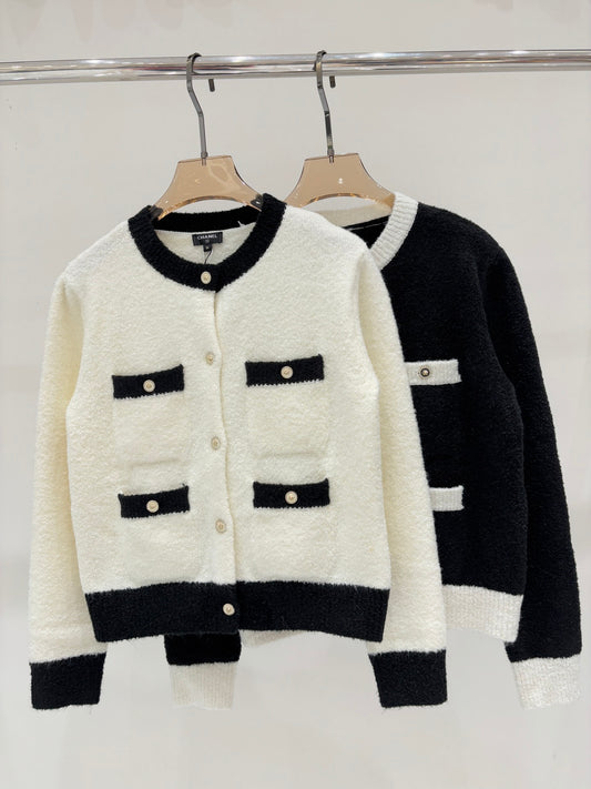 Contrast-color soft and casual knit cardigan