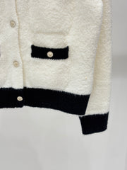 Contrast-color soft and casual knit cardigan