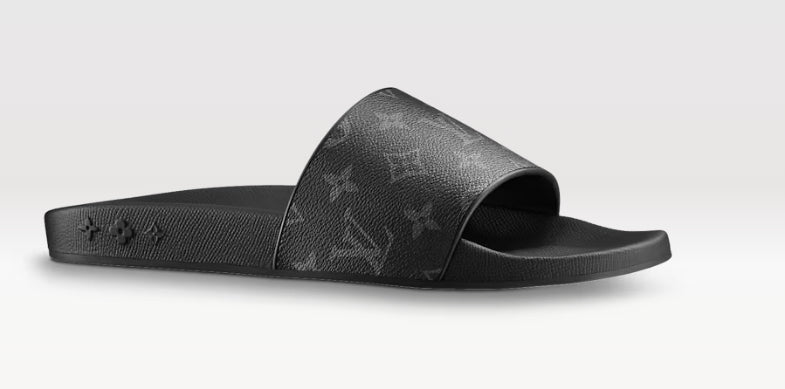 Black printed slippers