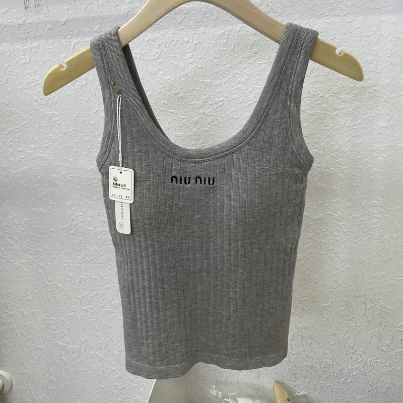 Tank top with built-in chest padding