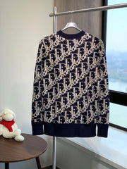 Crew Neck All Over Print Wool Yarn Sweater