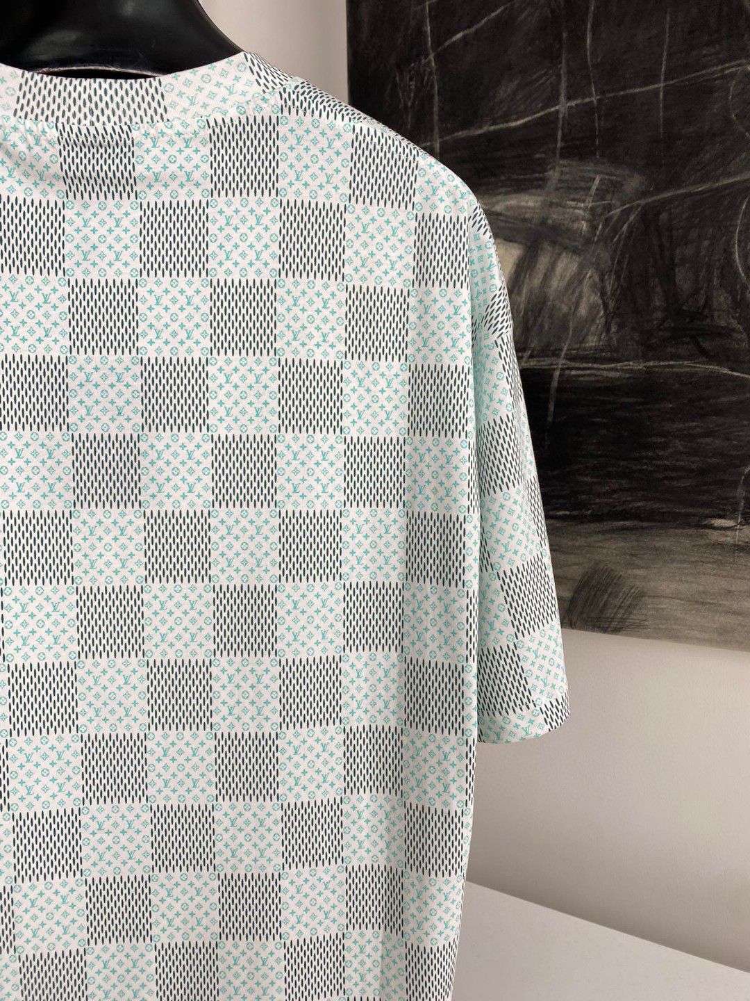 Green checkerboard print short sleeves