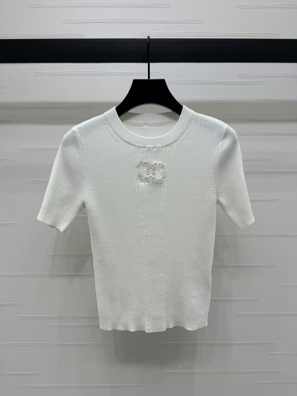 Hollow knitted short sleeves