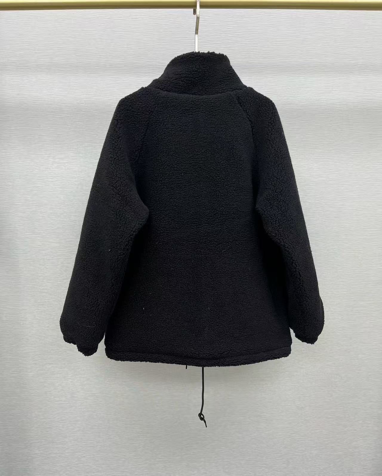 Black pocket lamb wool quilted jacket