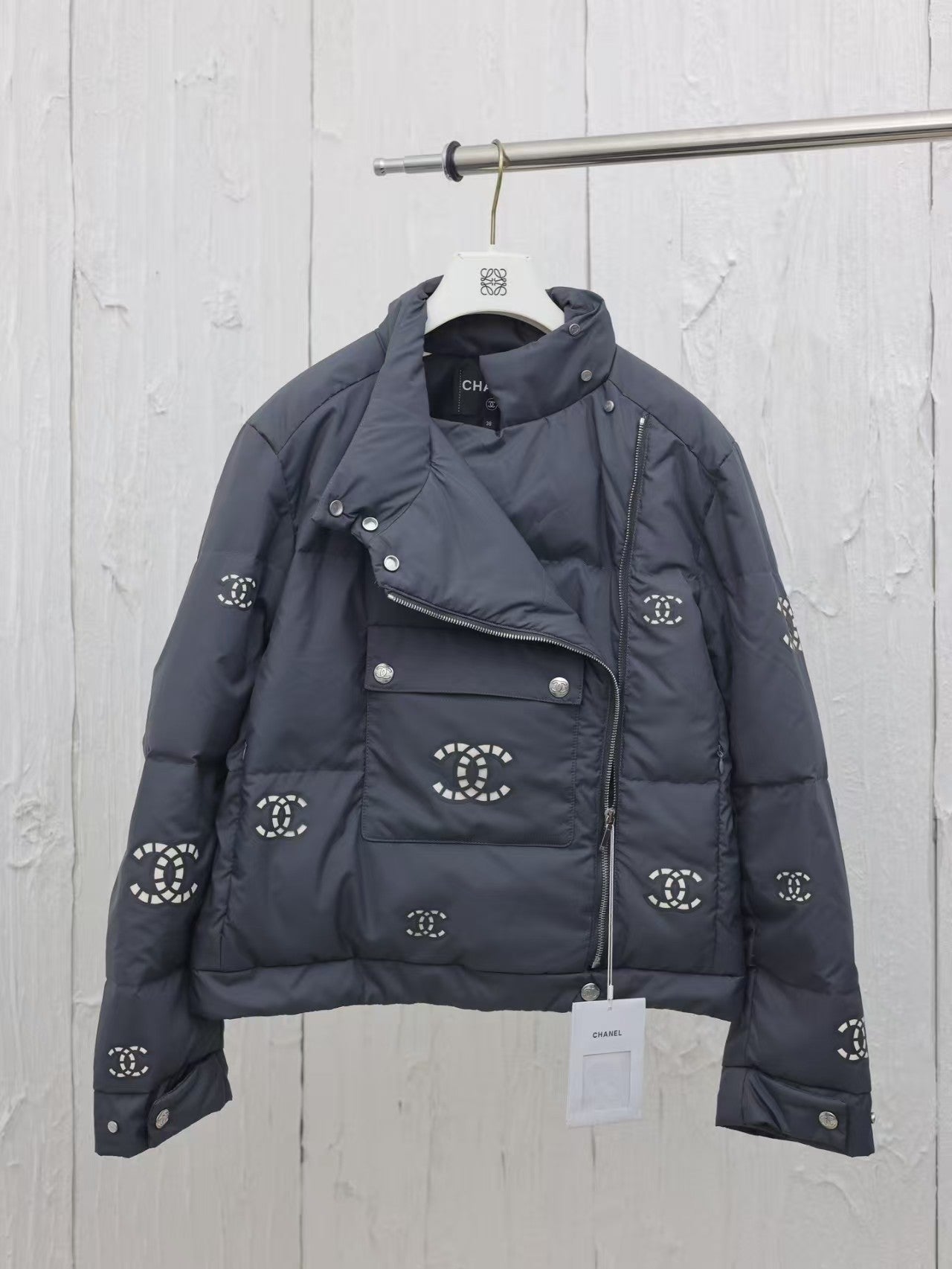 Double C hollow laminated short down jacket