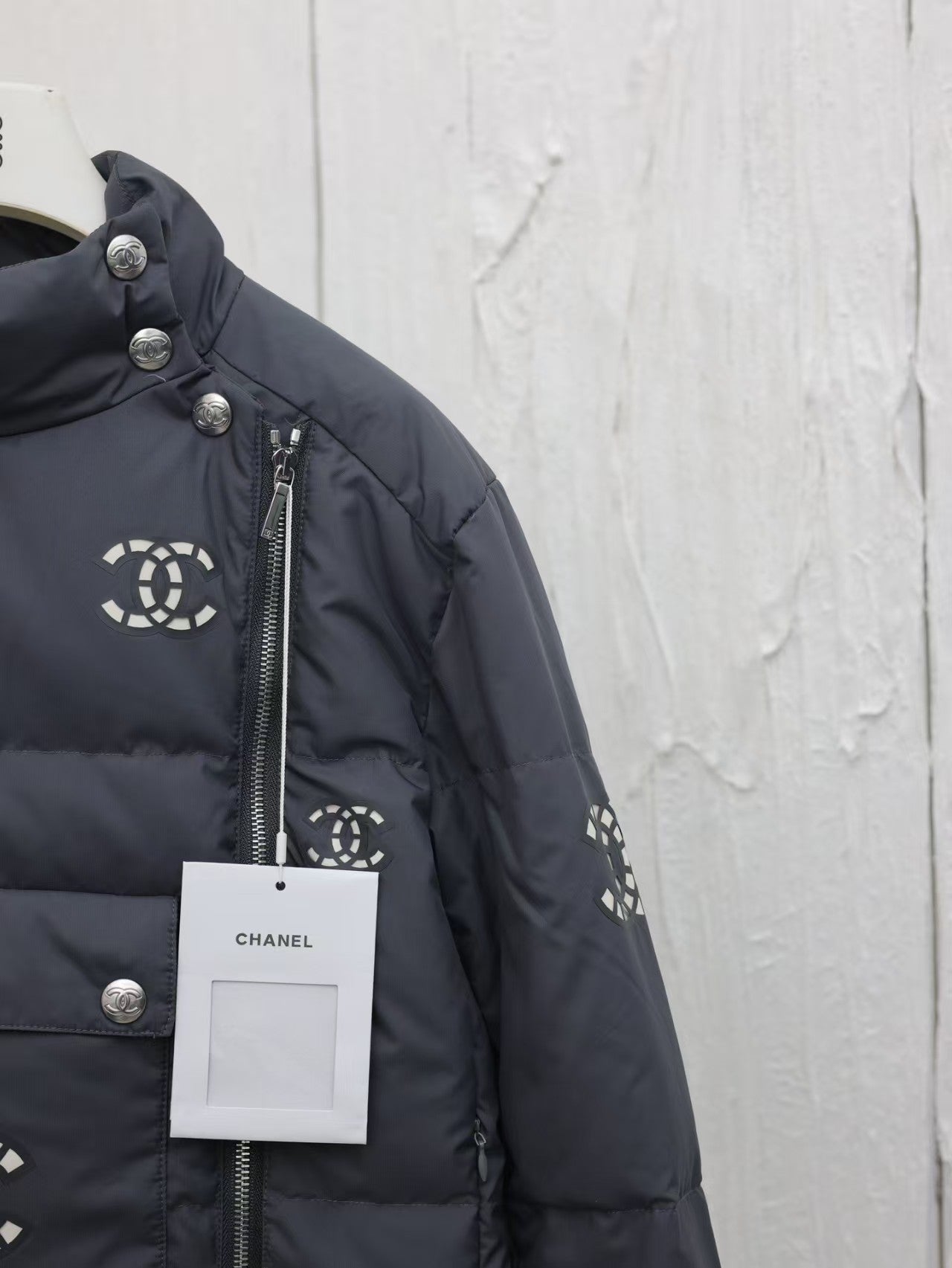 Double C hollow laminated short down jacket