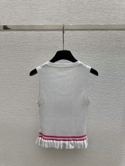 Round neck fishnet knitted vest