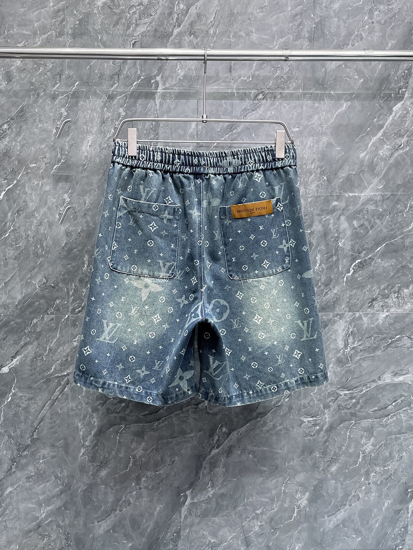 Casual shorts