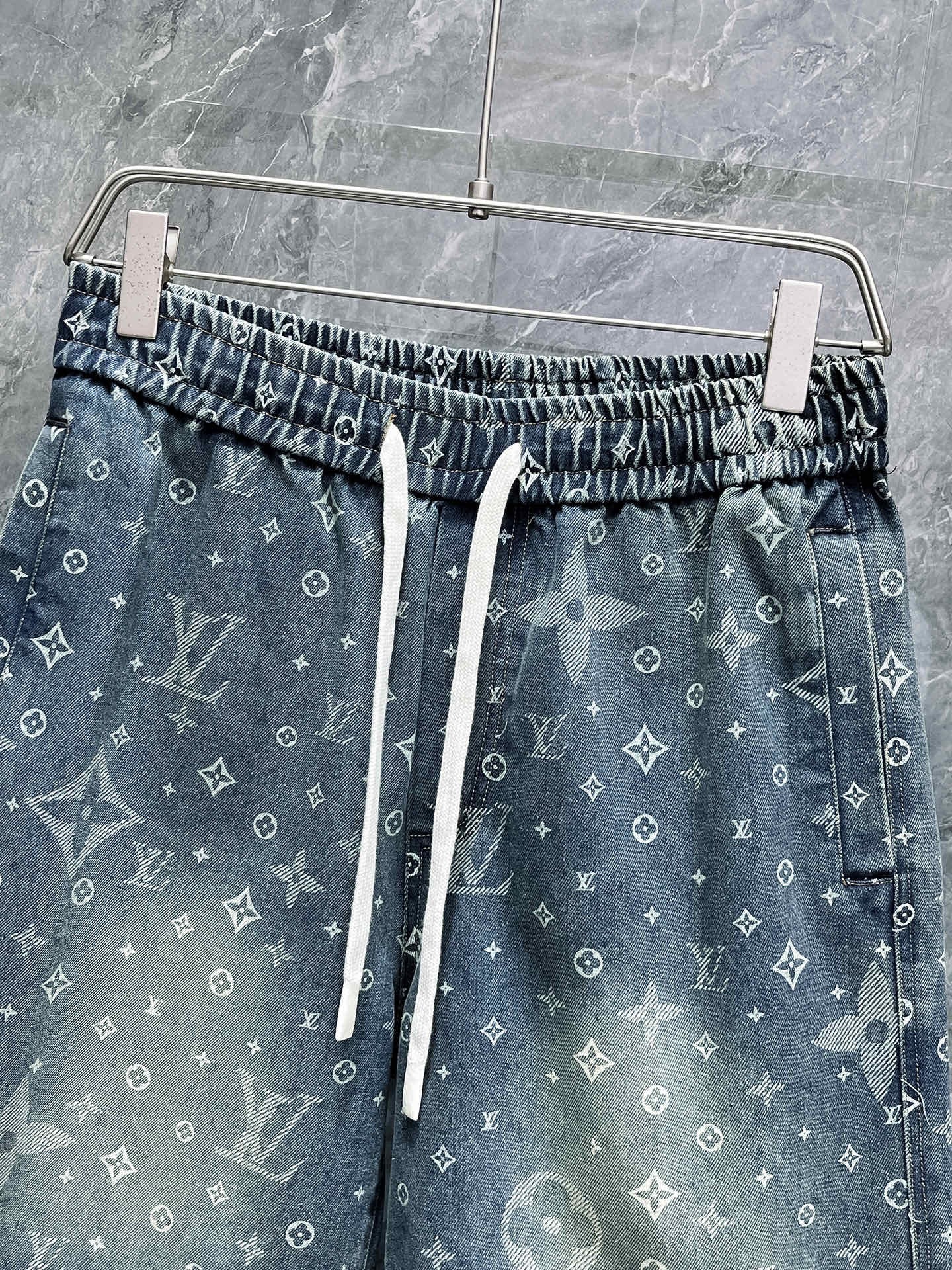 Casual shorts