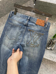 Slim straight jeans