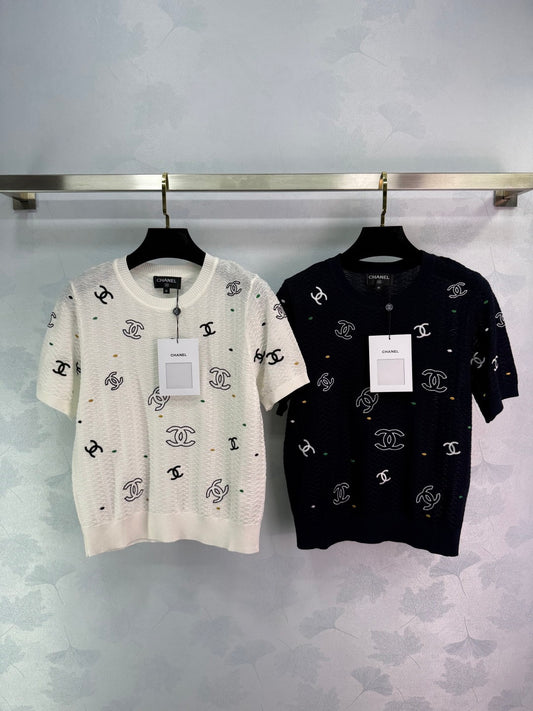 Embroidered letter knitted short sleeves