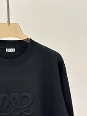 3D pattern sweater