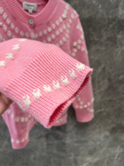 Round neck 9/3 sleeve knitted cardigan