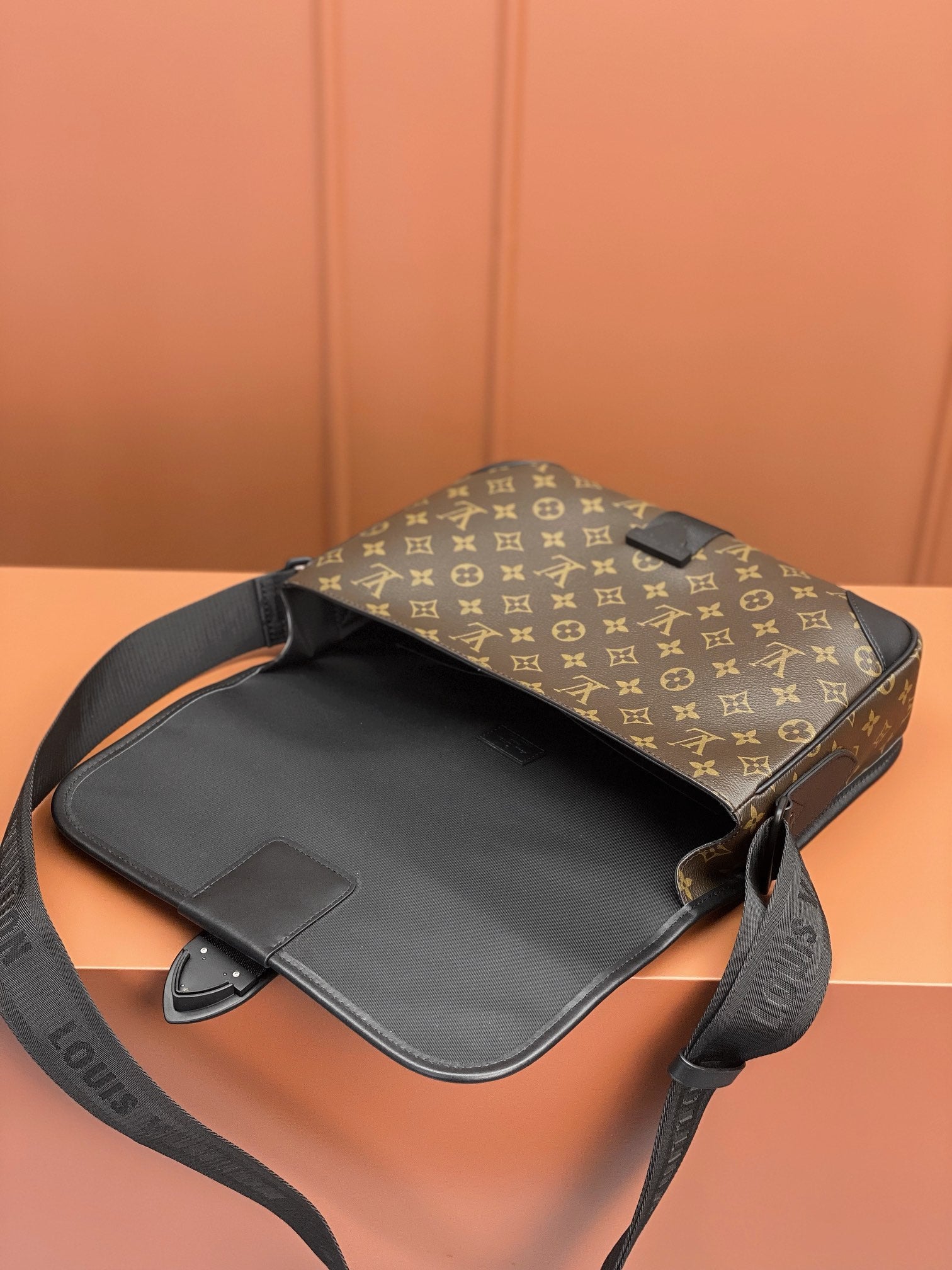 Archy Messenger MM Monogram Macassar Canvas