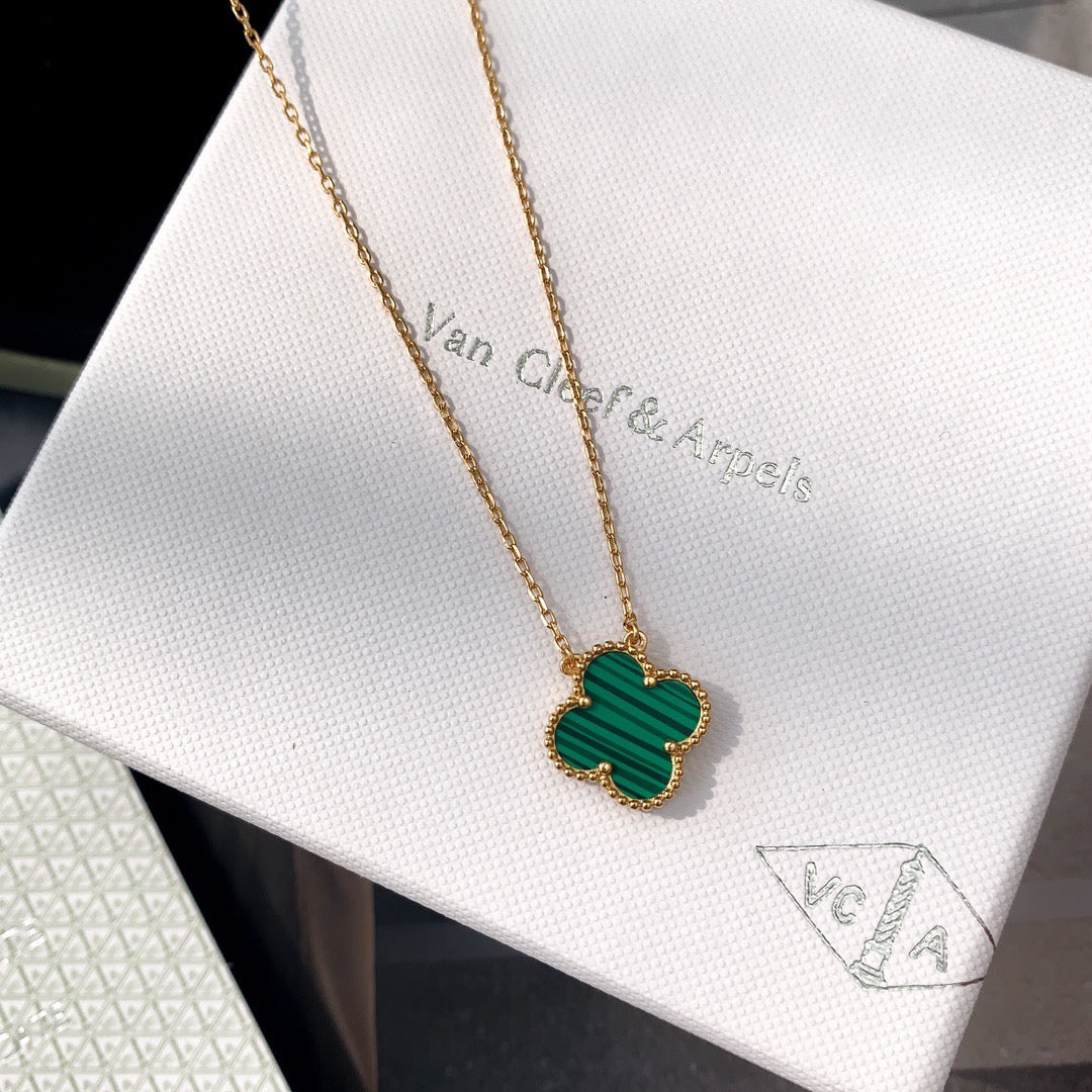 🔥🔥🔥24FW NEW VCA Four leaf clover green necklace