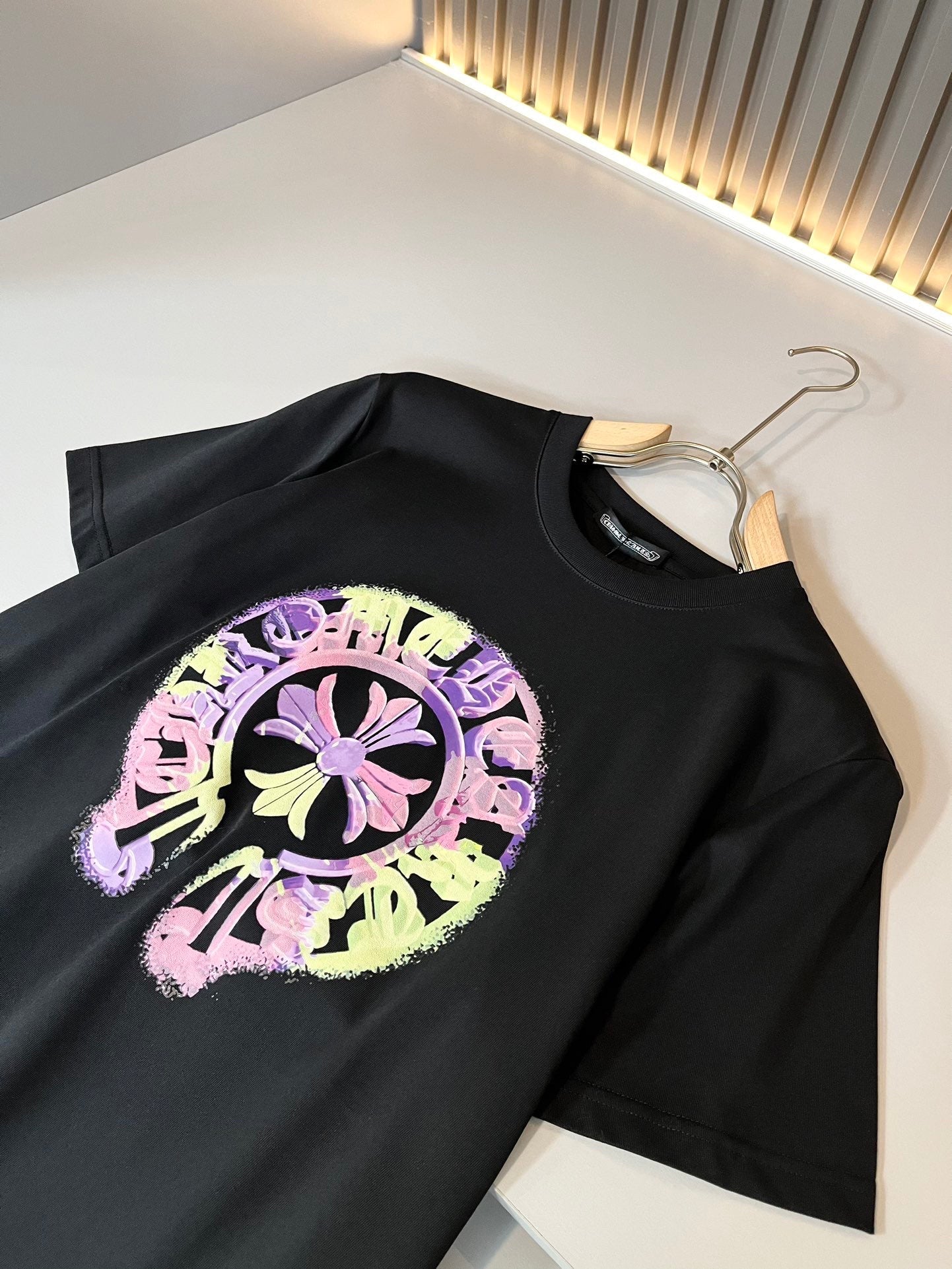 Colorful LOGO limited edition T-shirt