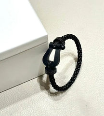 Bracelet.