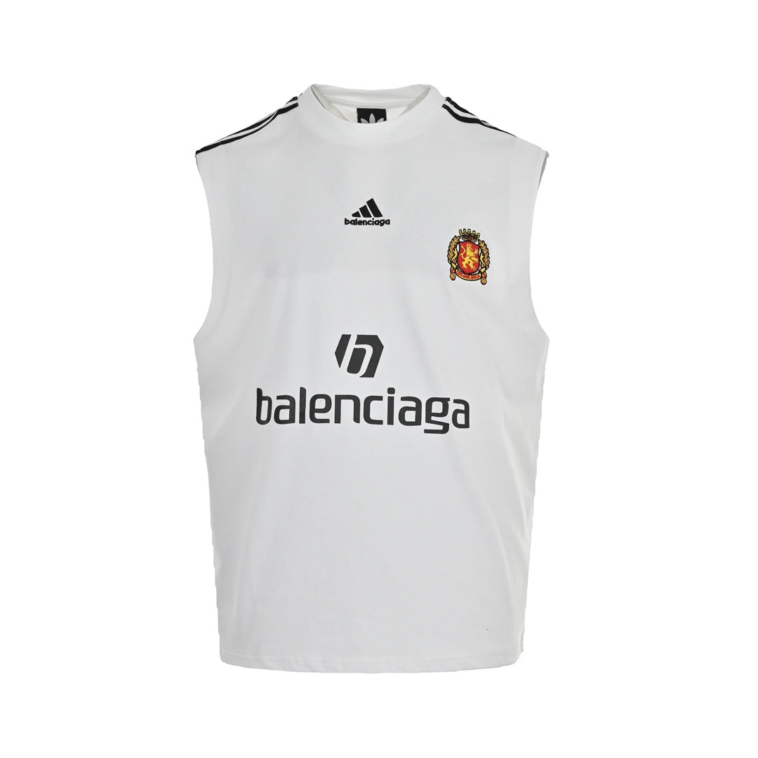 Manchester United co-branded vest