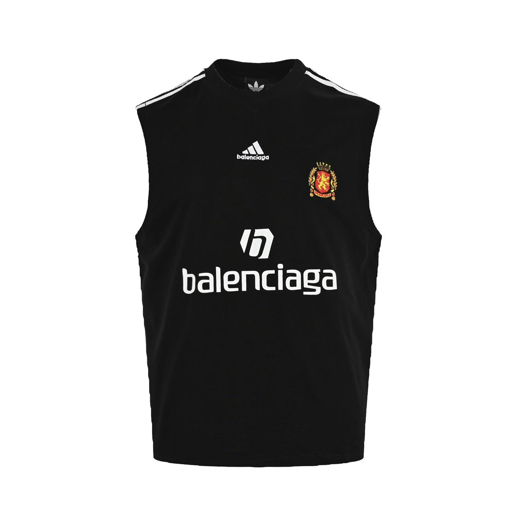 Manchester United co-branded vest